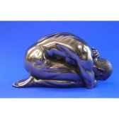 figurine body talk homme bronze man kneeling wu71751