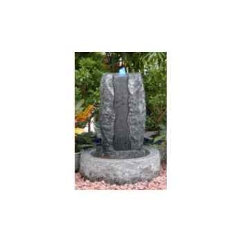 Fontaine coronis en pierre granit martelé, de coloris gris Climadream